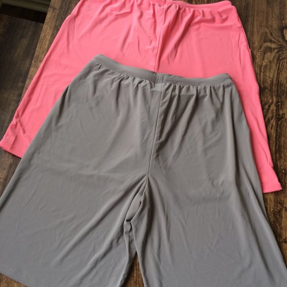 Nina Leonard Casual Drawstring Shorts - Picture 2 of 11